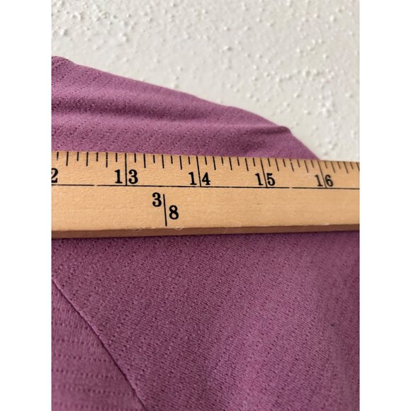 Lululemon Athletica Mauve Performance T-Shirt "Better Each Day" Text Lightweight - Picture 6 of 9